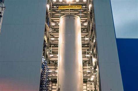 Bezos’ rocket company pins crash on overheated engine nozzle